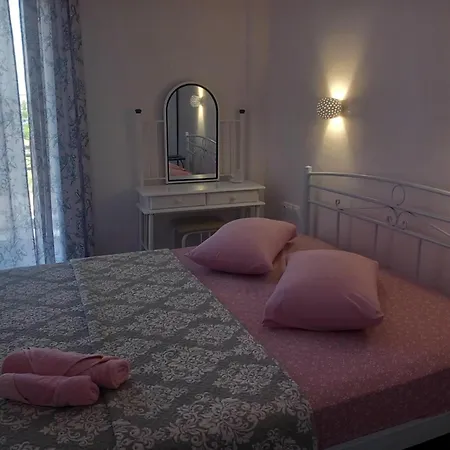 Agnanti Appartement
