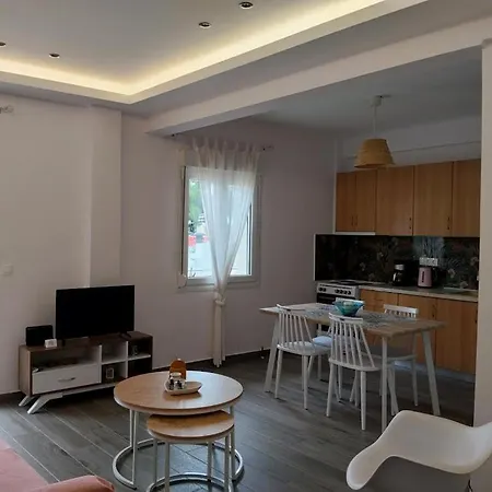 Apartament Agnanti *