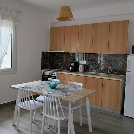 Agnanti Apartament *