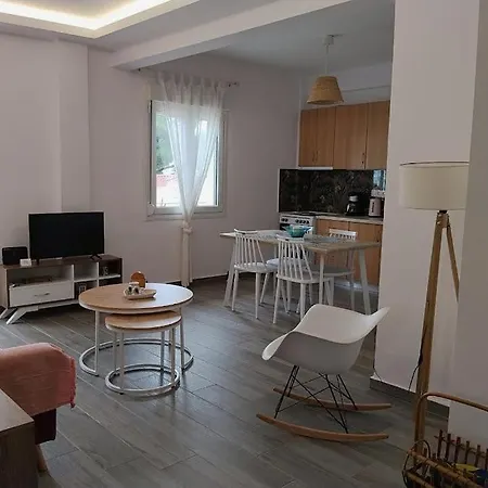 Apartament Agnanti *